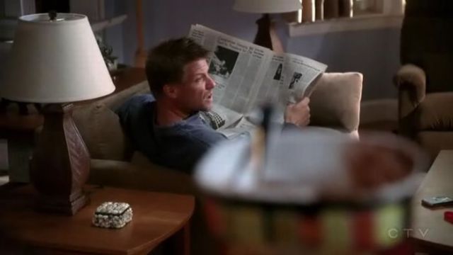 Zeitung lesen in Serien und Filmen