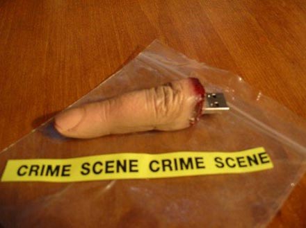 Finger mit 2 Gigabyte