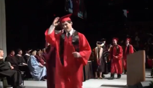 Backflip auf der Abschlussfeier Backflip auf der Abschlussfeier