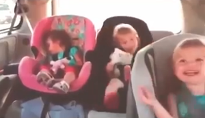 Technokinder auf der Rückbank Technokinder auf der Rückbank