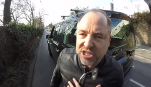 Wütender Autofahrer Wütender Autofahrer