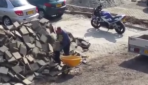 Gehwegplatten verladen Gehwegplatten verladen