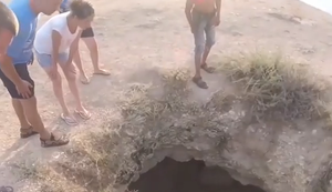 Was ist denn da im Loch?