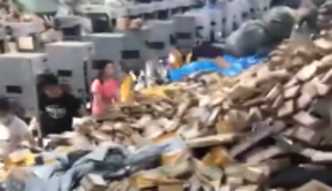 Paketzentrum in China