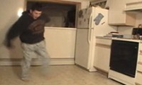 Breakdance in der Küche