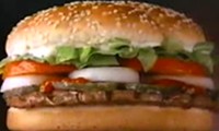 Leckere Hamburger in der Werbung