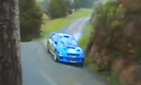 Rallye-Fahrer ablenken