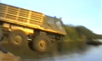 Mit einem Amphibien-LKW baden gehen