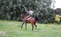 Seilspringen mit dem Pferd