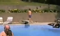 Poolsprung-Fail