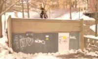 Snowboarder hat Glück im Unglück