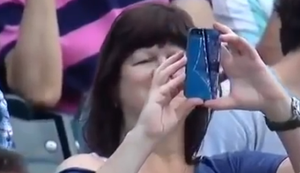 Von der Kamera erwischt