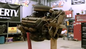 Chrysler Hemi FirePower Motor aufbereiten