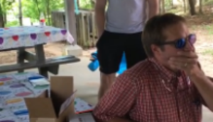 Das erste mal die Welt in Farben sehen