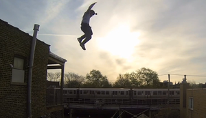 Der Typ hat Eier aus Stahl