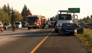 Gaffer verursachen zweiten Unfall Gaffer verursachen zweiten Unfall