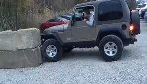 Mit dem Jeep über Stock und Stein