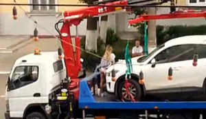 Gib mir mein Auto zurück! Gib mir mein Auto zurück!