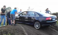 Mit dem Audi A8 im Gelände