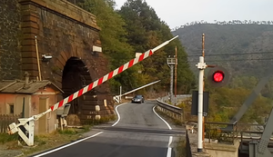 Bahnübergang in Italien