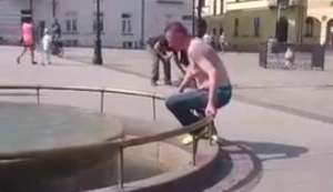 Köpper in den Brunnen