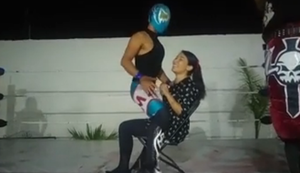 Junggesellinnenabschied beim Wrestling Junggesellinnenabschied beim Wrestling