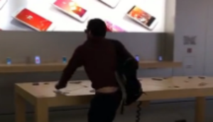 Android-Nutzer im Apple-Store