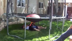 Papa macht sie alle nass