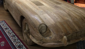 Jaguar e-Type aus Holz