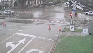 Kein Lust am Bahnübergang zu warten