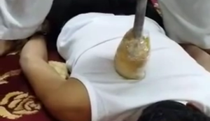 Die etwas andere Rückenmassage Die etwas andere Rückenmassage