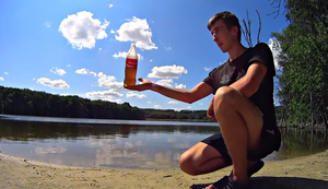 Cola mit Propan-Butan-Gemisch Cola mit Propan-Butan-Gemisch