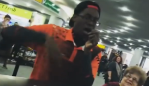 Beatboxer am Flughafen