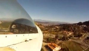 Mit dem Segelflieger landen Mit dem Segelflieger landen